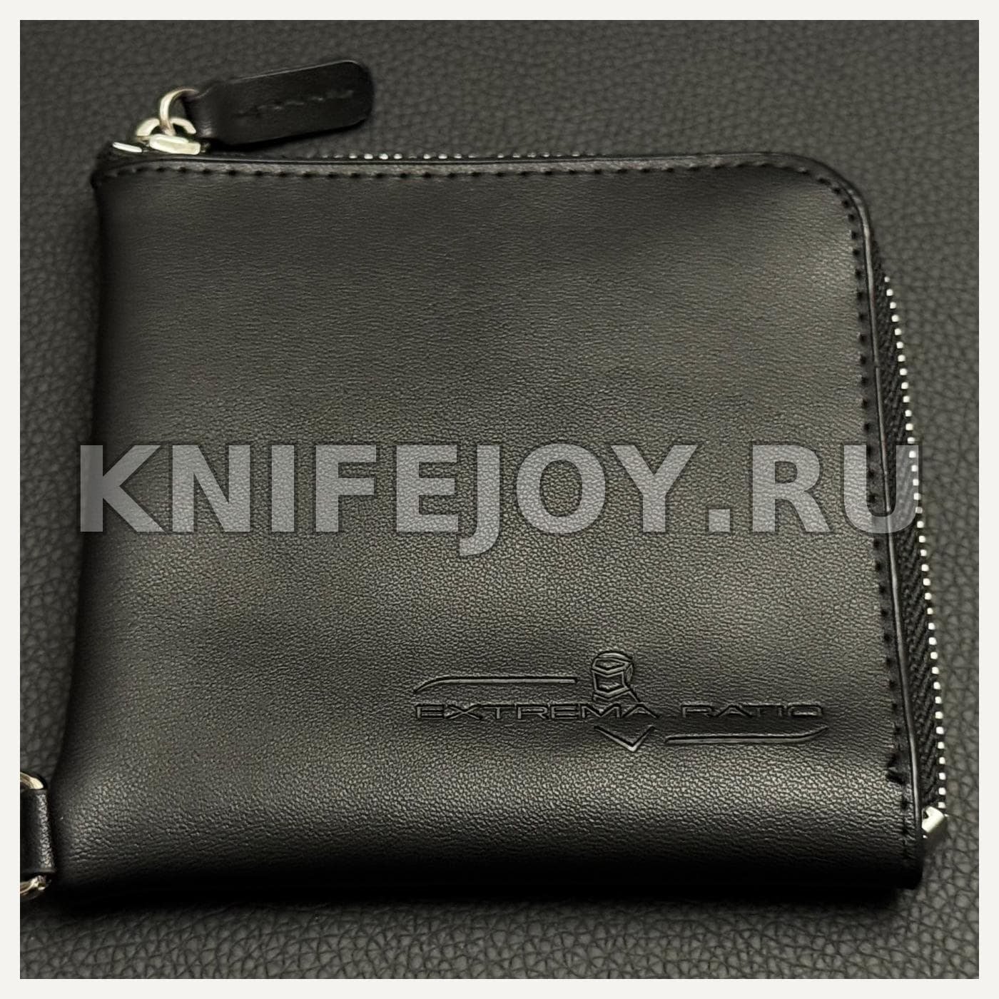 Кошелек Extrema Ratio The Carry Zip Leather Wallet